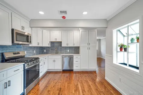 1039 Joselson Avenue Bay Shore NY 11706