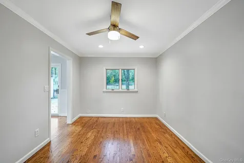 1039 Joselson Avenue Bay Shore NY 11706