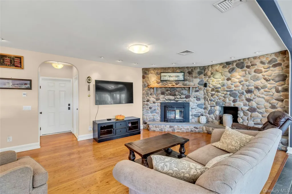 11 Cranberry Drive Islip NY 11751