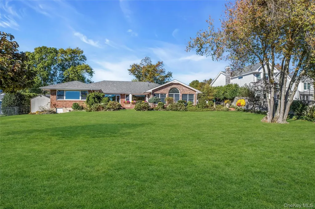 11 Cranberry Drive Islip NY 11751