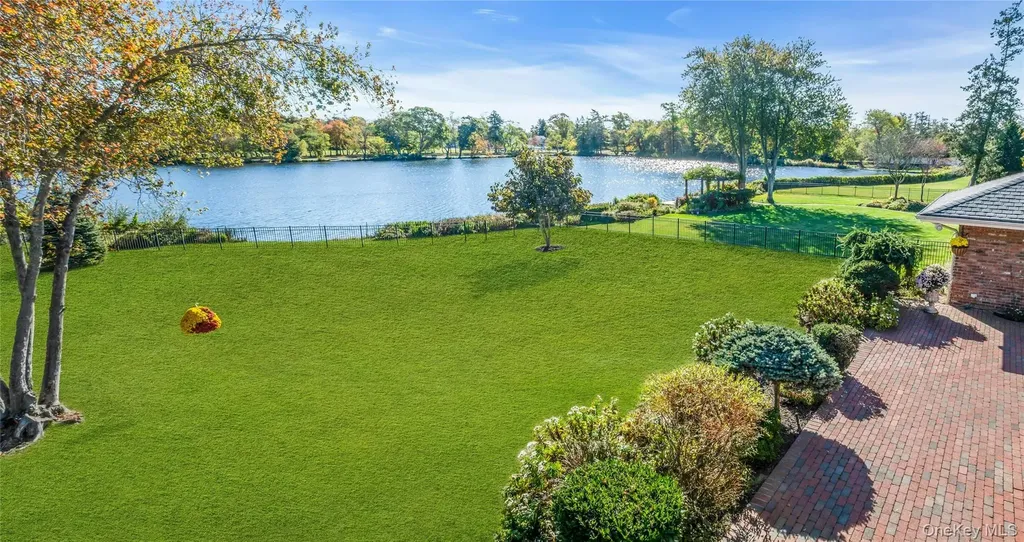 11 Cranberry Drive Islip NY 11751