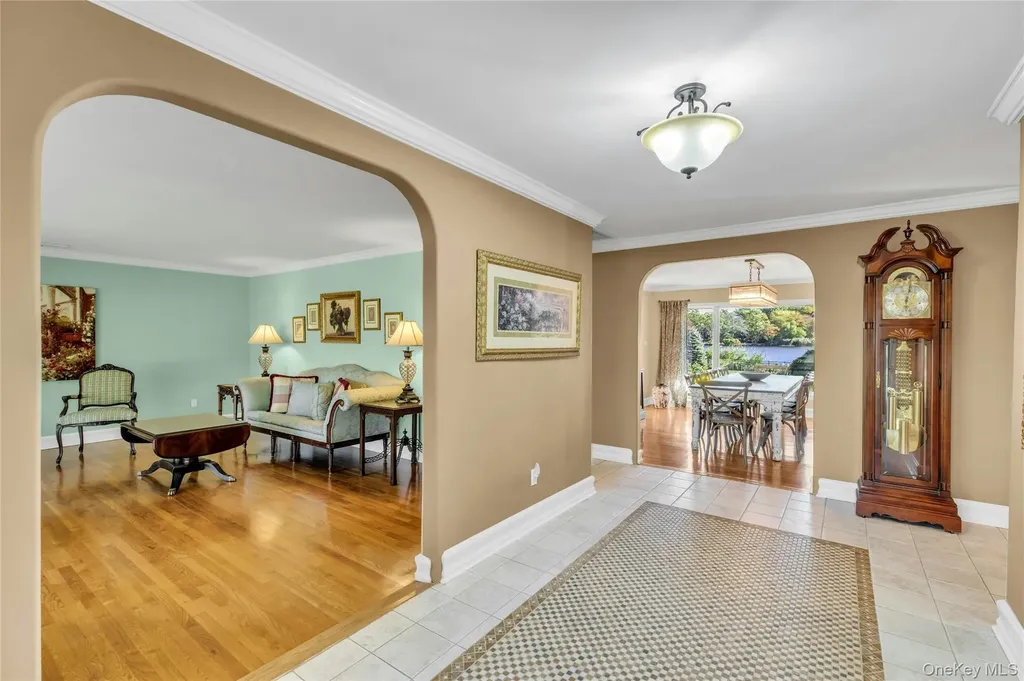 11 Cranberry Drive Islip NY 11751