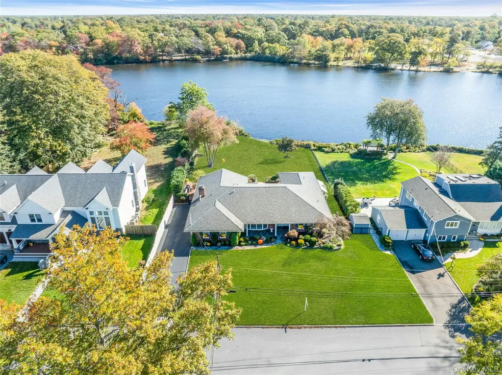 11 Cranberry Drive Islip NY 11751