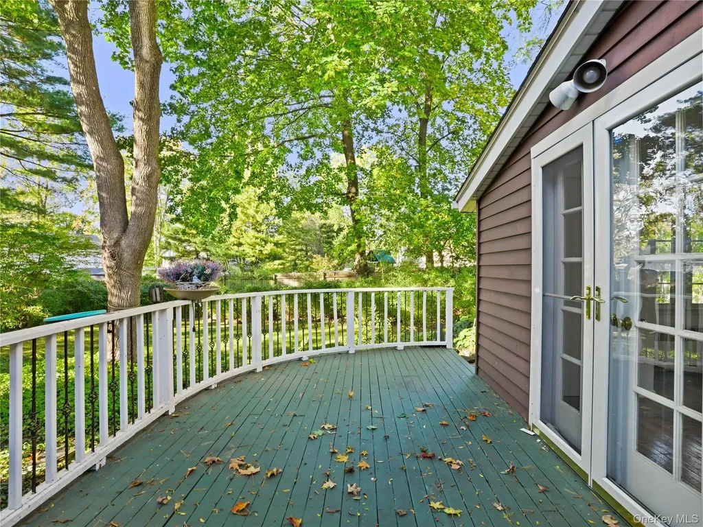 84 Joyce Road Hartsdale NY 10530