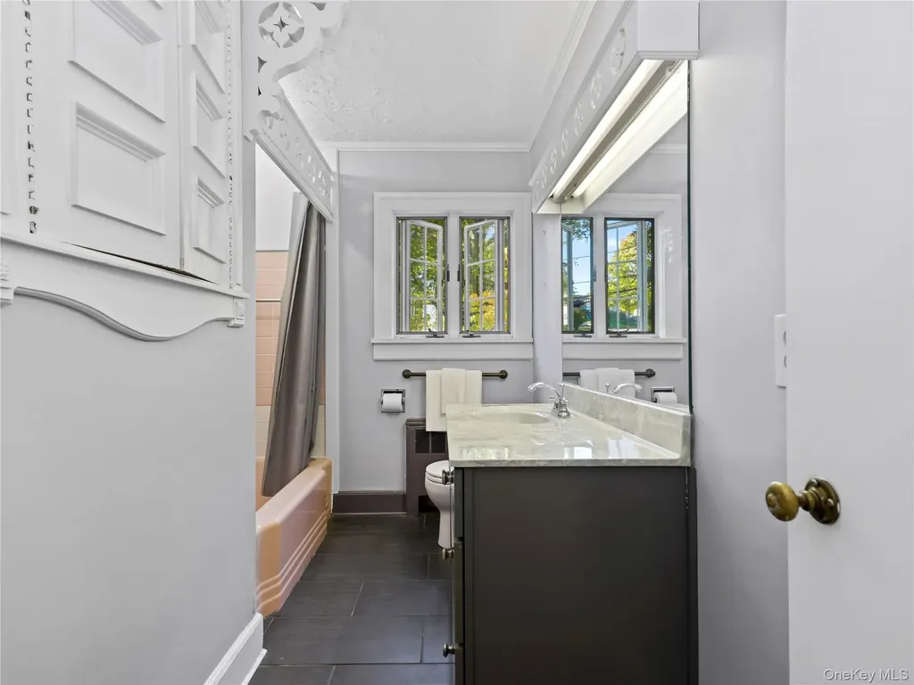 84 Joyce Road Hartsdale NY 10530