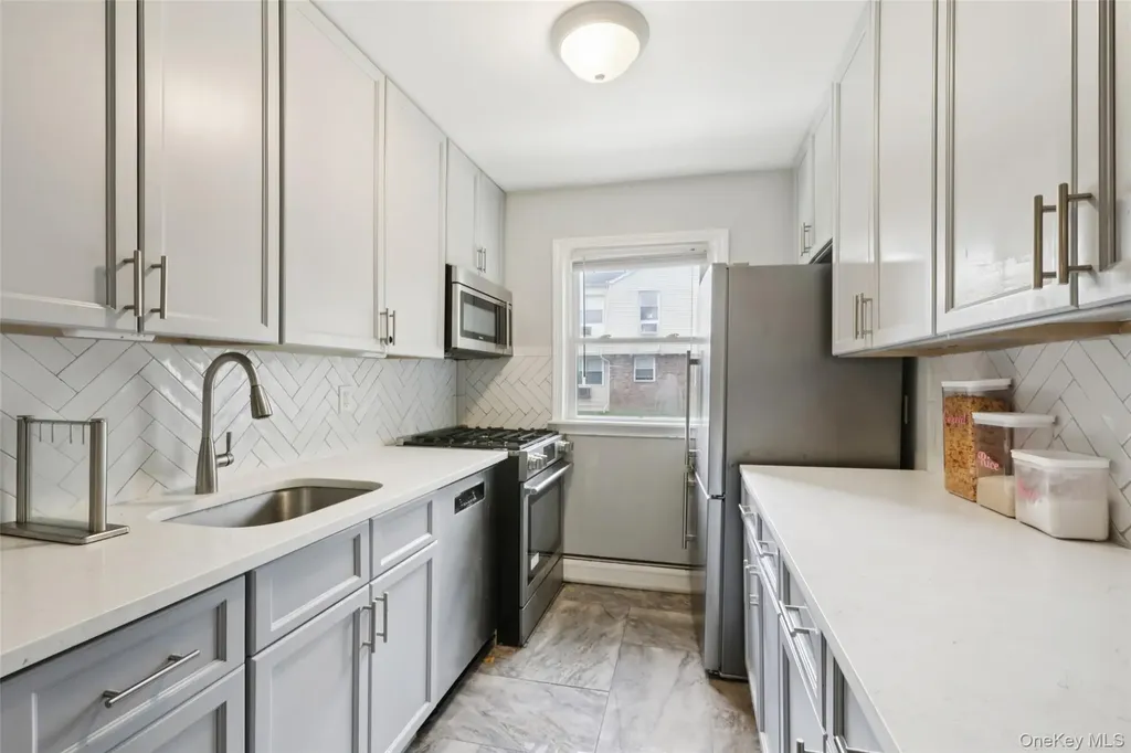 20 Main Street Garnerville NY 10923
