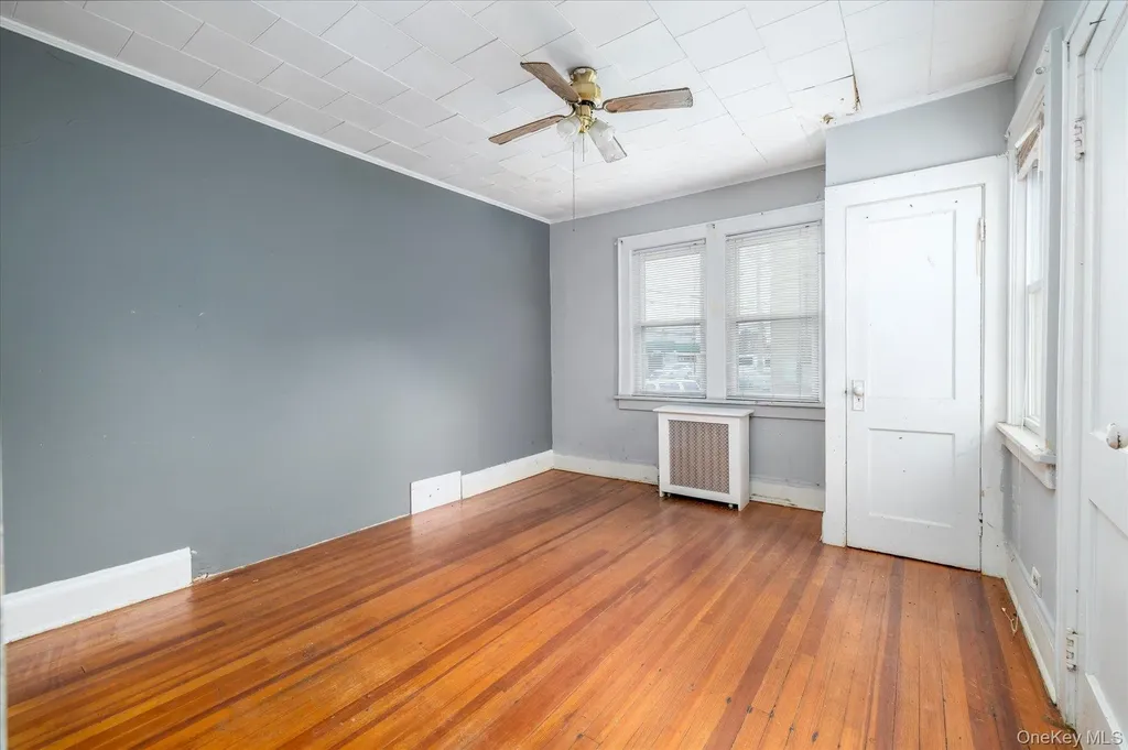 2848 Woods Avenue Oceanside NY 11572