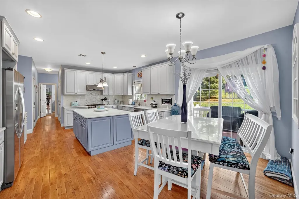 6 Clarion Drive White Plains NY 10603