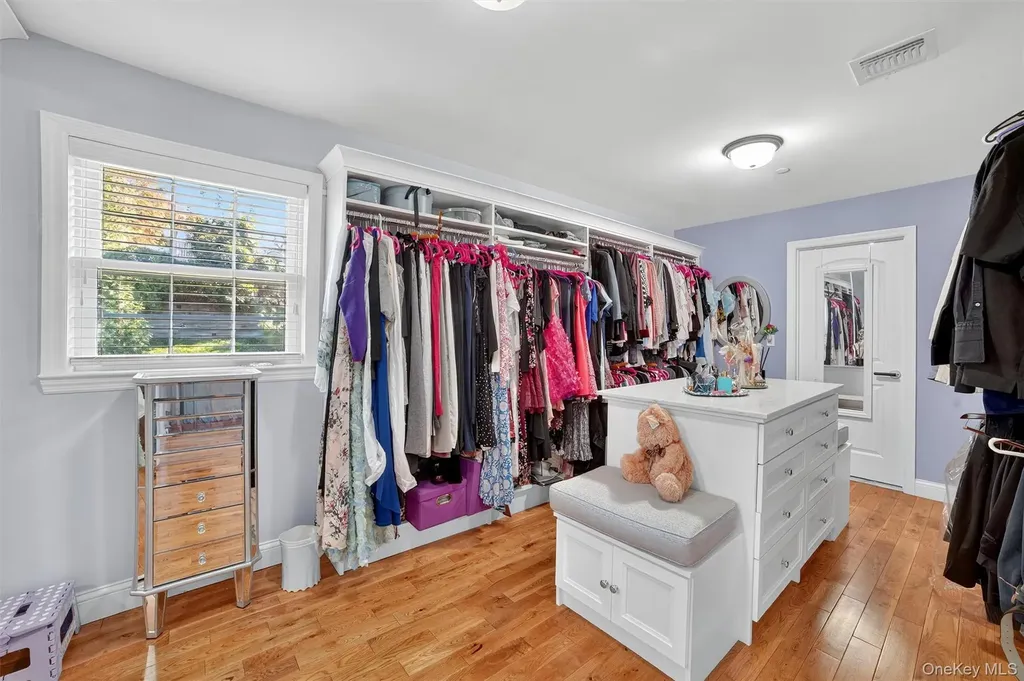 6 Clarion Drive White Plains NY 10603