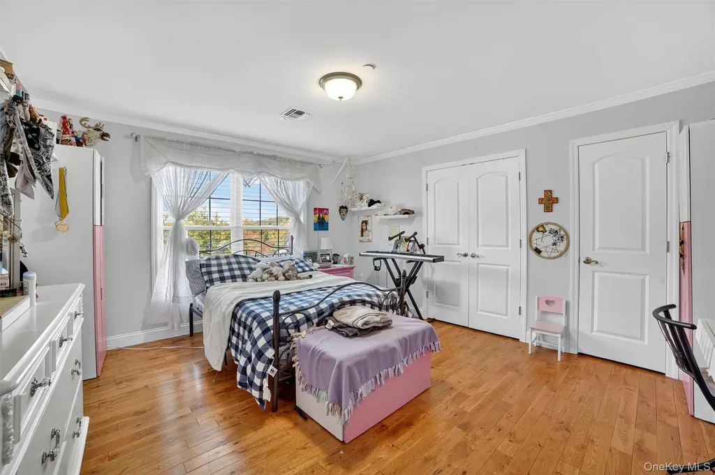 6 Clarion Drive White Plains NY 10603