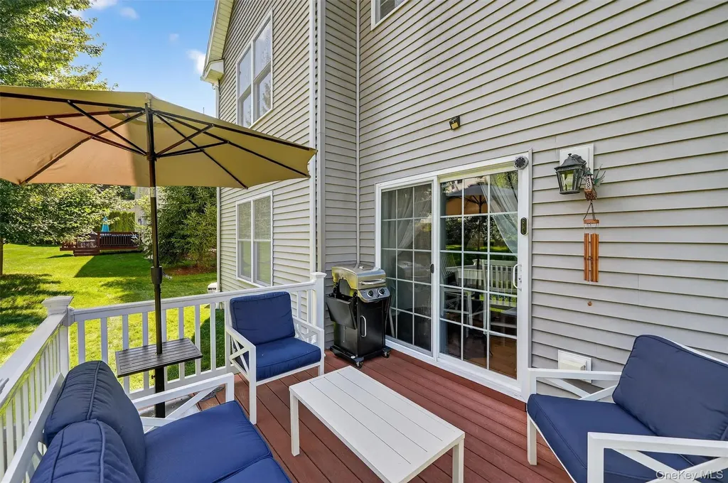 6 Clarion Drive White Plains NY 10603