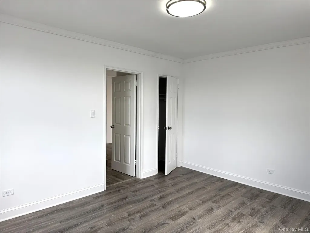 222-89 Braddock Avenue Bellerose NY 11428