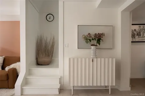 522 Warren Street Hudson NY 12534