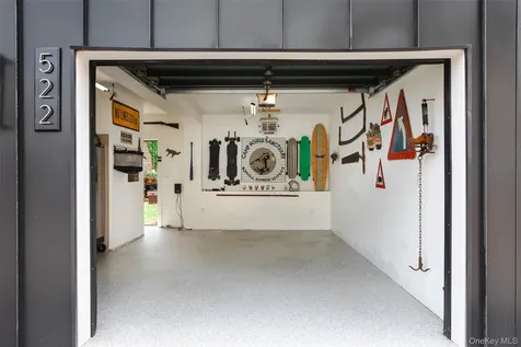 522 Warren Street Hudson NY 12534