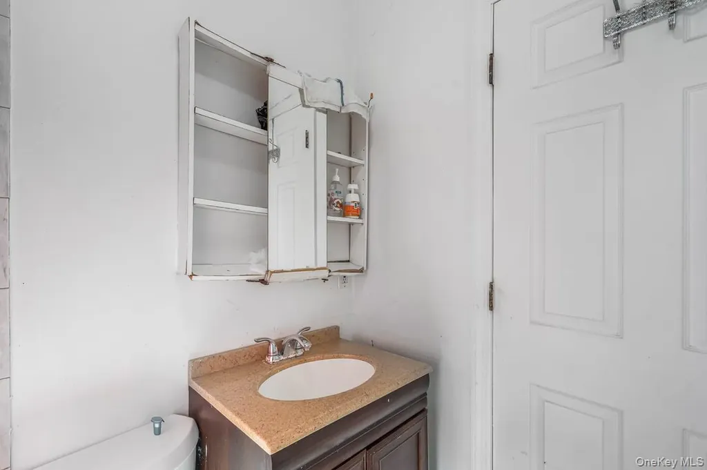 47 Jackson Avenue Mineola NY 11501
