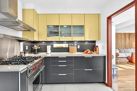 289 Upper Byrdcliffe Road Woodstock NY 12498