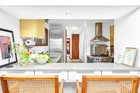 289 Upper Byrdcliffe Road Woodstock NY 12498
