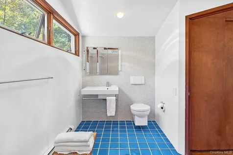 289 Upper Byrdcliffe Road Woodstock NY 12498