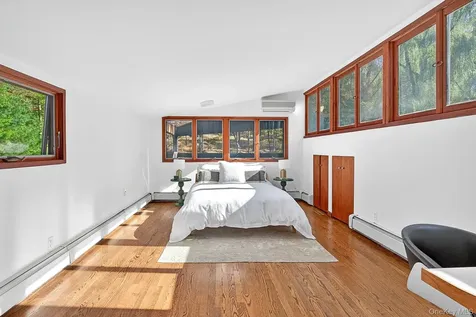 289 Upper Byrdcliffe Road Woodstock NY 12498