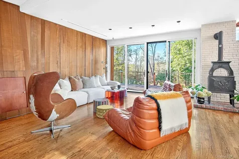289 Upper Byrdcliffe Road Woodstock NY 12498