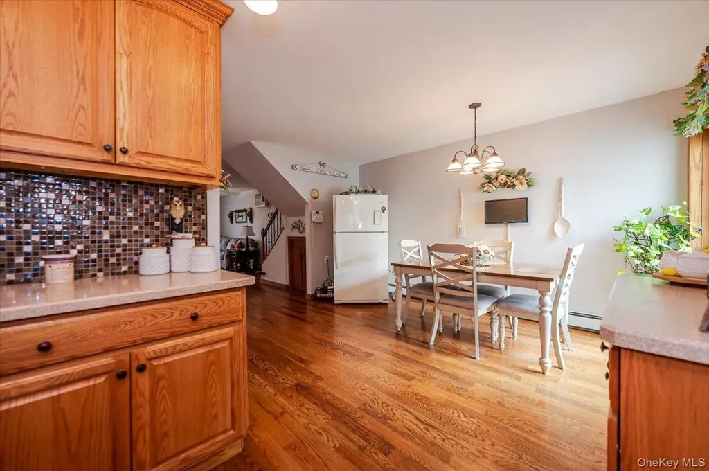 165 Davis Avenue Inwood NY 11096