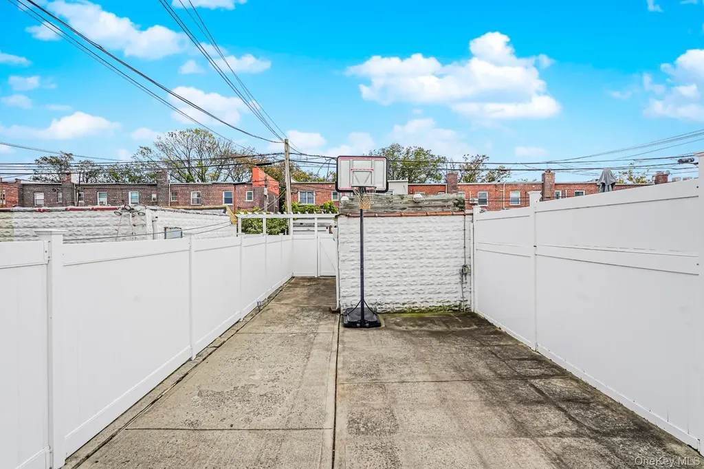 8907 16th Avenue Brooklyn NY 11214
