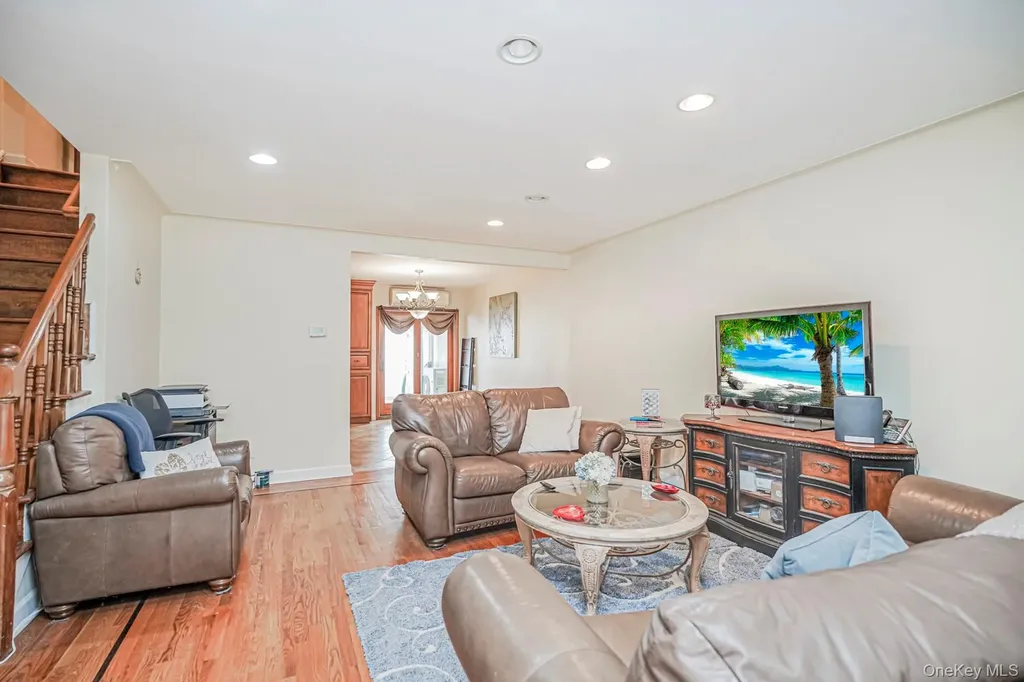 8907 16th Avenue Brooklyn NY 11214