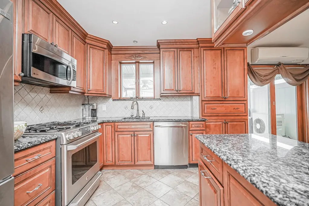 8907 16th Avenue Brooklyn NY 11214