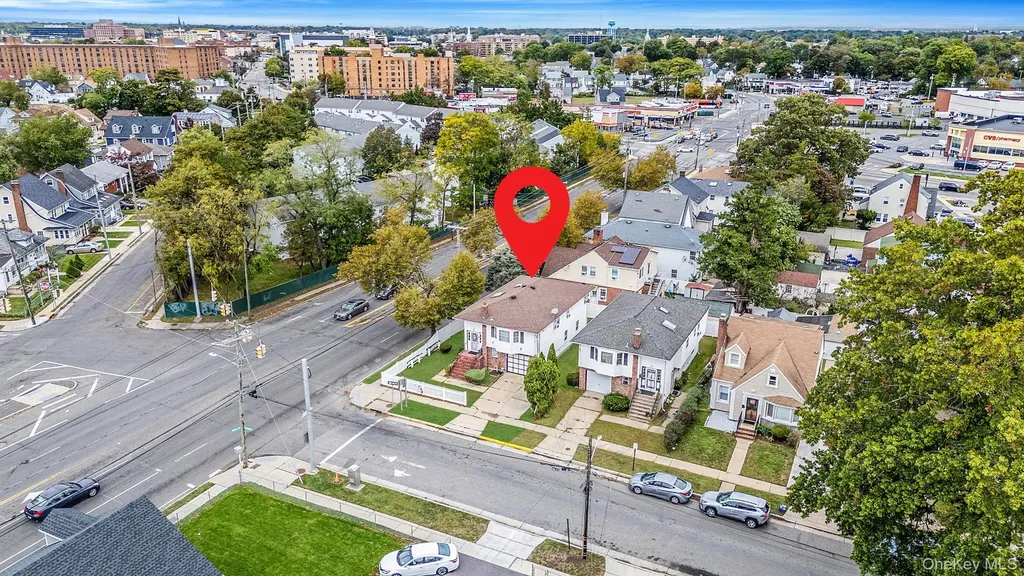 3 Tompkins Place Hempstead NY 11550