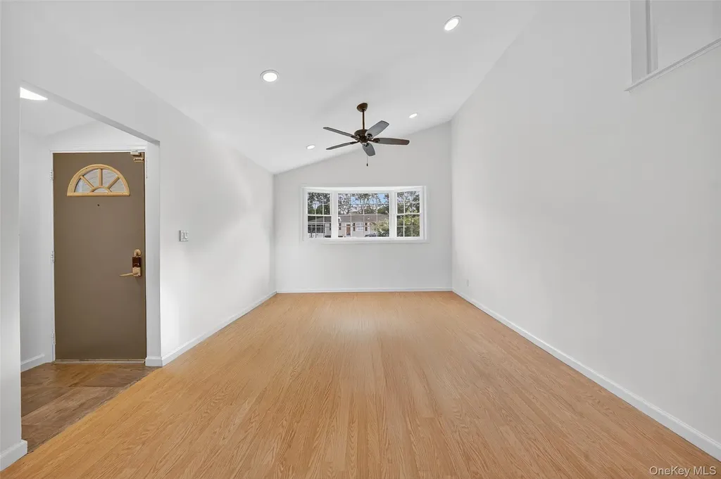 149 Tudor Road Centereach NY 11720