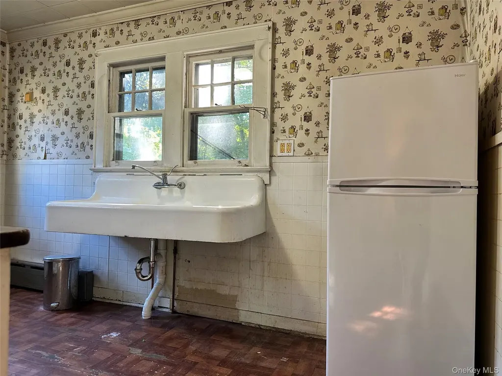 344 Coolidge Drive Centerport NY 11721