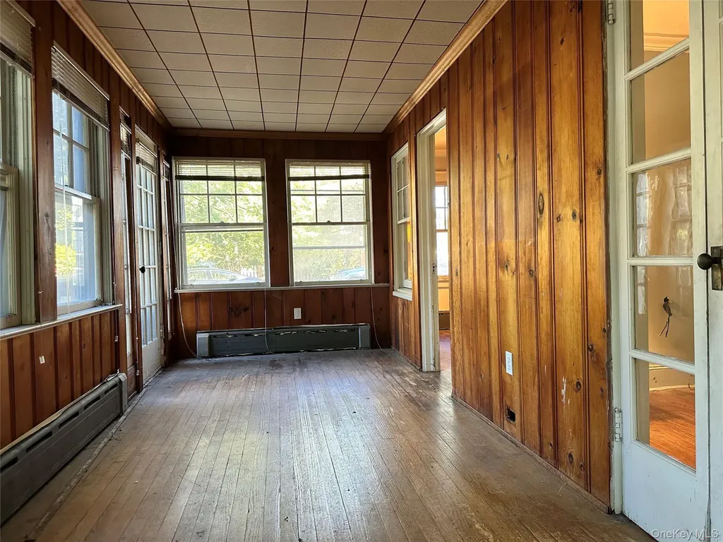 344 Coolidge Drive Centerport NY 11721