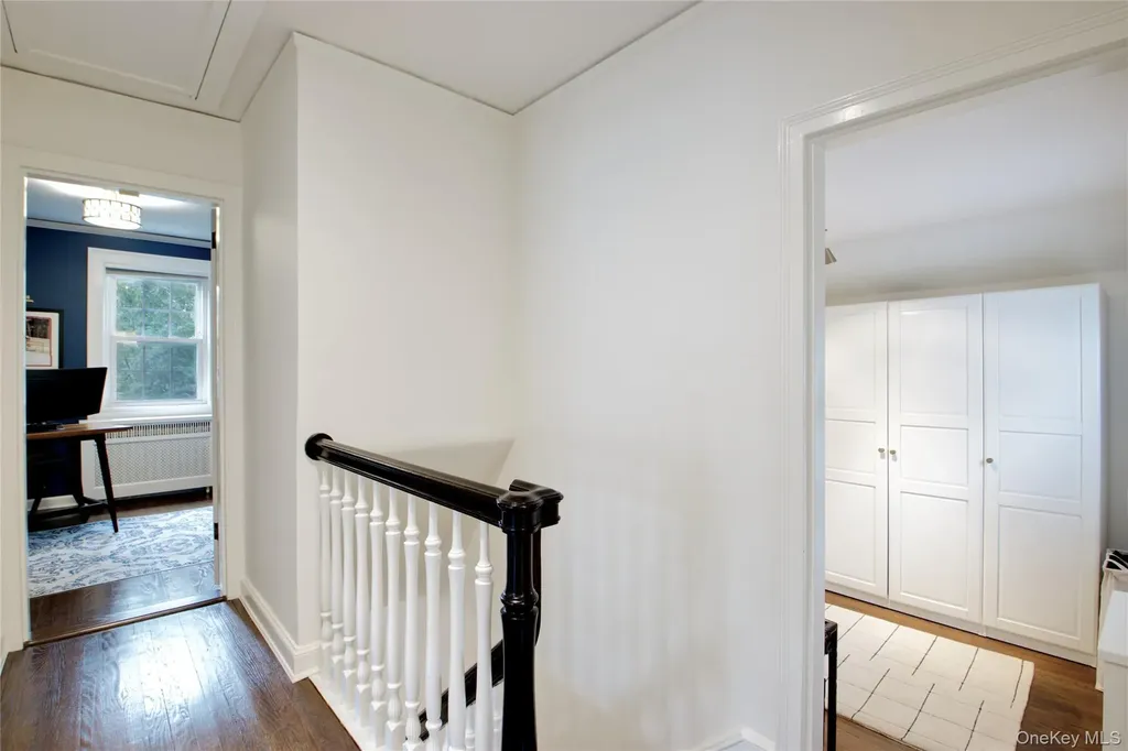60 Thayer Road Manhasset NY 11030