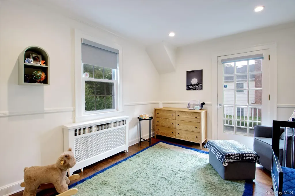 60 Thayer Road Manhasset NY 11030