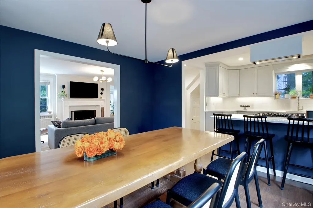 60 Thayer Road Manhasset NY 11030