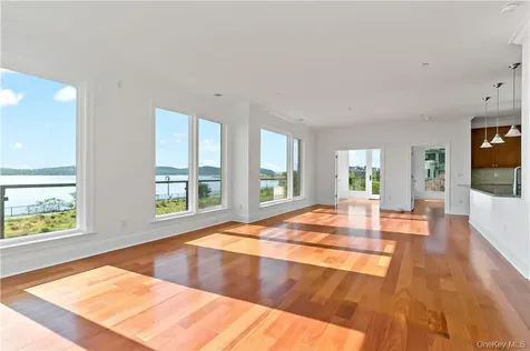 16 Rivers Edge Drive Tarrytown NY 10591