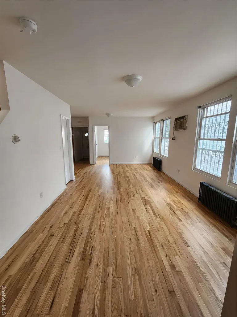 6022 61st Street Maspeth NY 11378