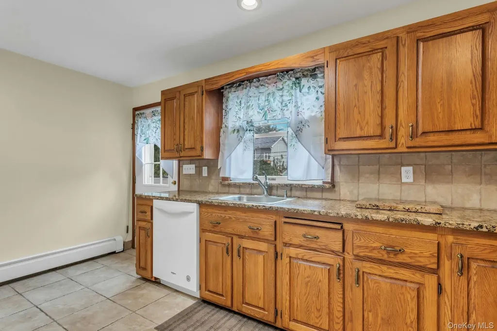 4 Timber Road Glen Cove NY 11542