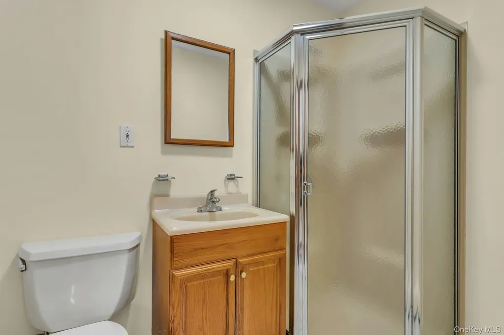 4 Timber Road Glen Cove NY 11542