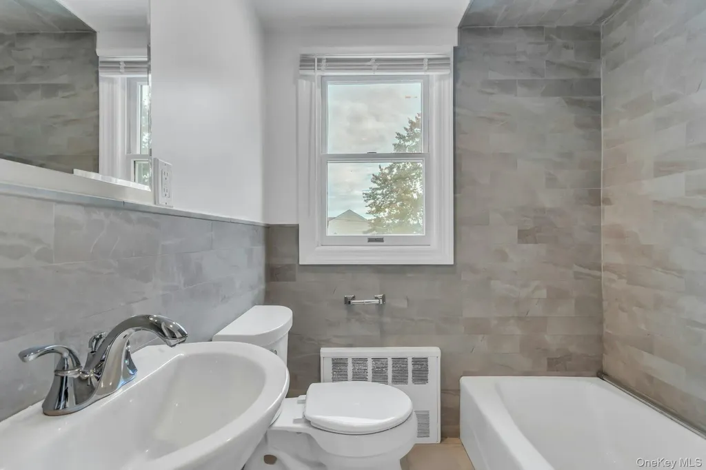 4 Timber Road Glen Cove NY 11542