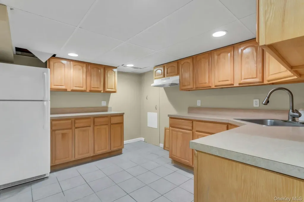 4 Timber Road Glen Cove NY 11542