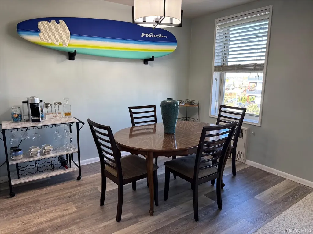 560 W Broadway Long Beach NY 11561