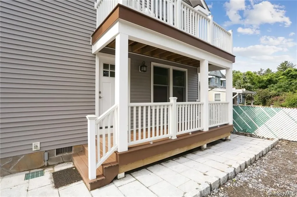 11 Waller Avenue Ossining NY 10562