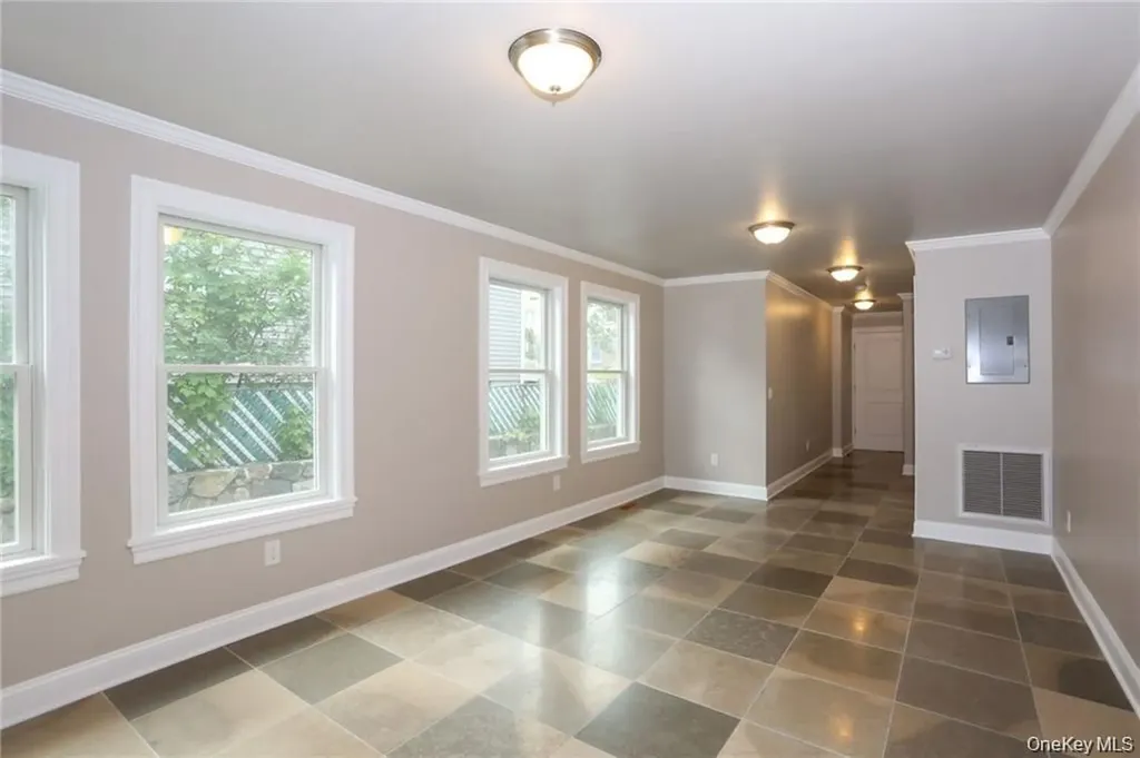 11 Waller Avenue Ossining NY 10562