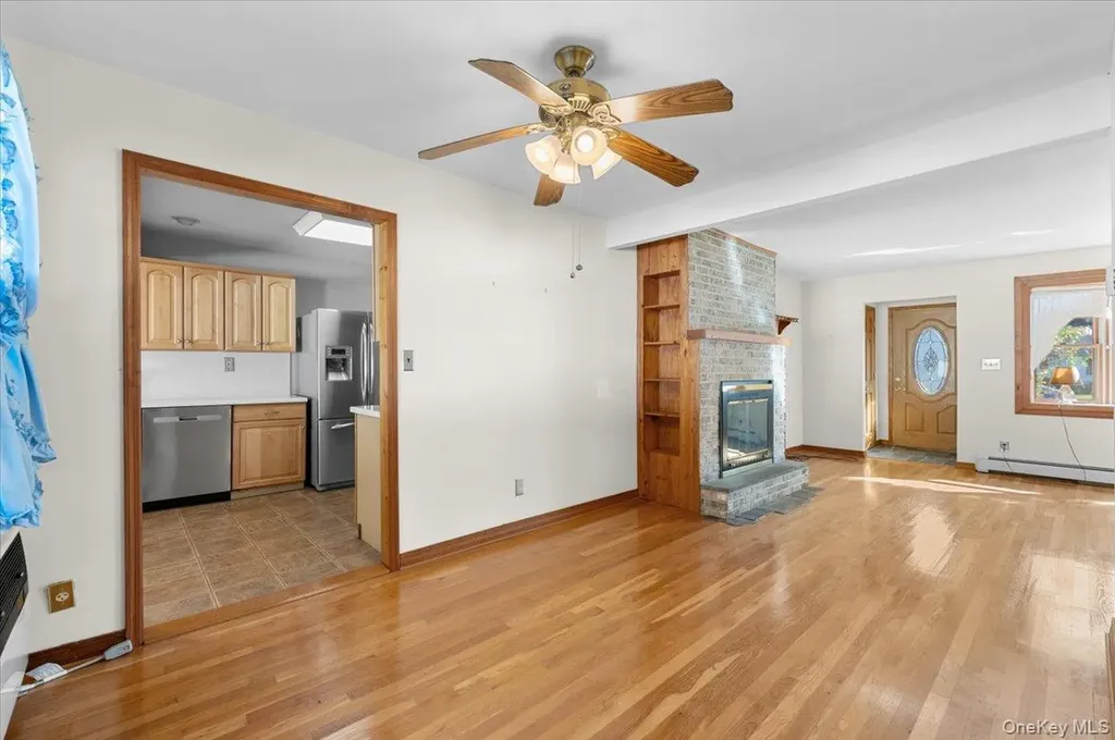 3 Surrey Lane Bethpage NY 11714