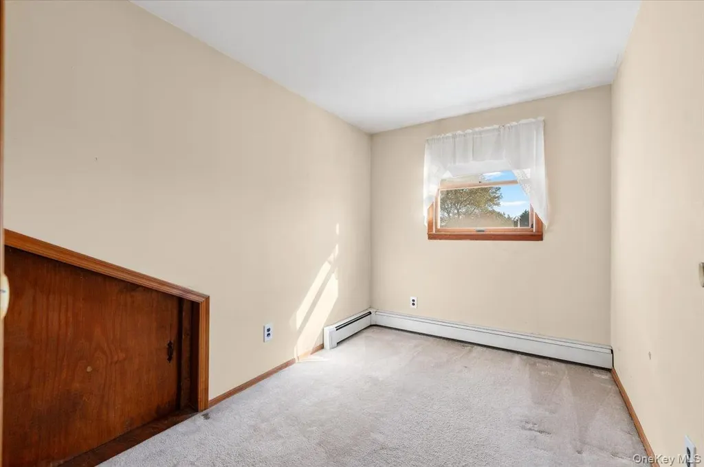 3 Surrey Lane Bethpage NY 11714