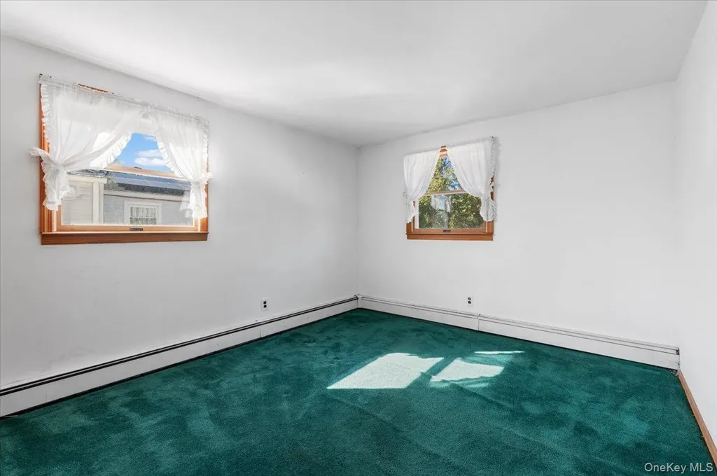 3 Surrey Lane Bethpage NY 11714