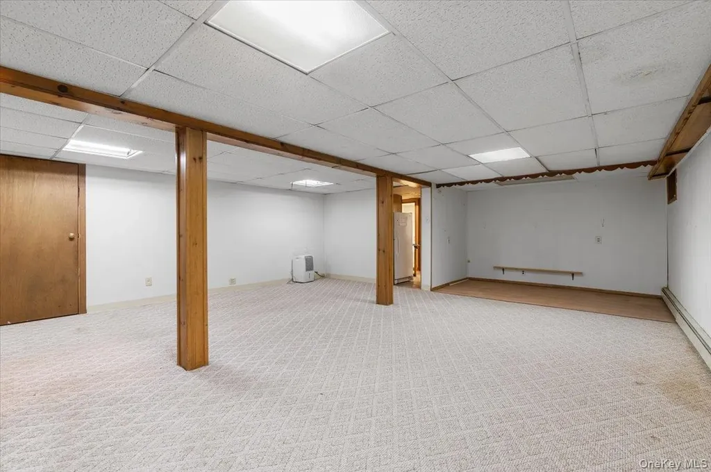 3 Surrey Lane Bethpage NY 11714