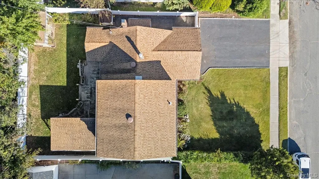 3 Surrey Lane Bethpage NY 11714