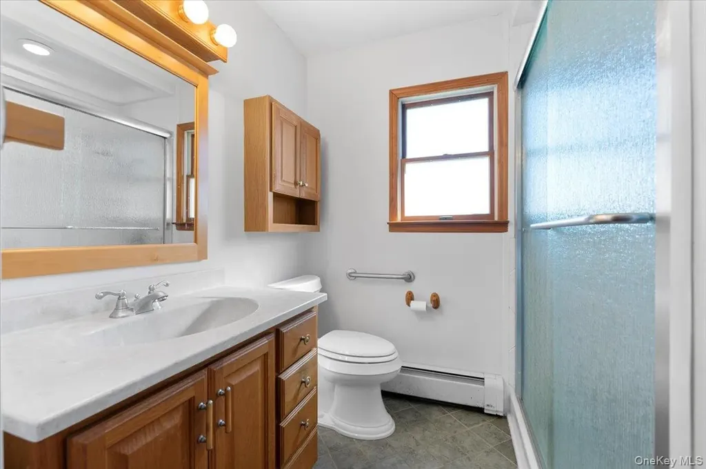 3 Surrey Lane Bethpage NY 11714